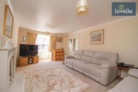 undefined, Yews Lane, Laceby DN37