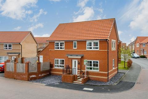 3 bedroom detached house for sale, Ramsden Crescent, Pontefract WF8