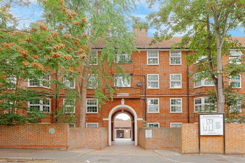 1 bedroom flat for sale, Ormond House, Lordship Road, N16
