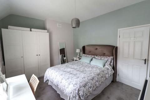 18 Central Road, Wirral, CH62 5EJ