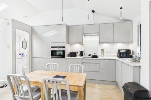Studio to rent, Boulge, Woodbridge, Suffolk, IP13