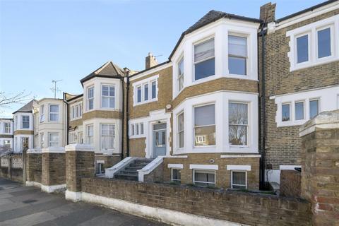 2 bedroom flat for sale, Kyverdale Road, London