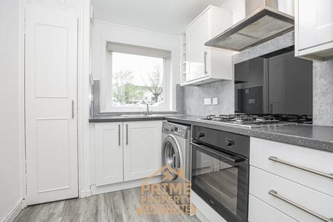 2 bedroom flat for sale, Hazel Road, Cumbernauld G67