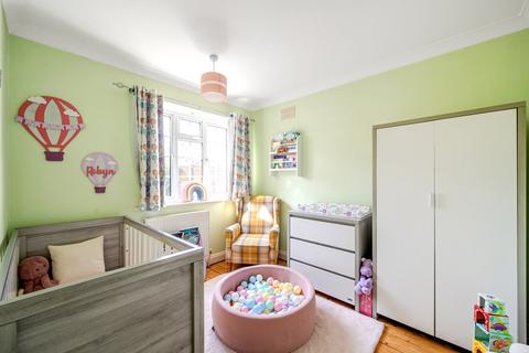 27 Beynon Road, Carshalton, SM5 3RW