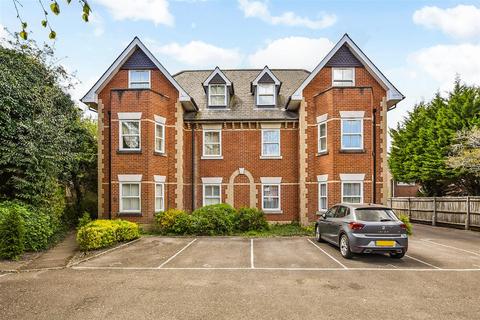 2 bedroom flat for sale, Millway Road, Andover