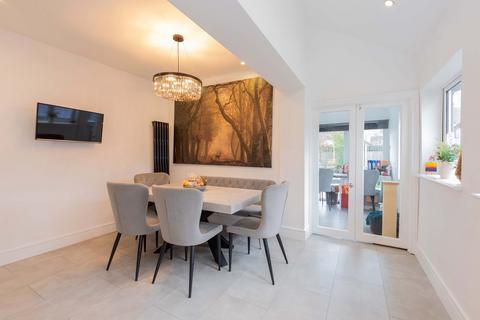 3 bedroom semi-detached house for sale, Blackamoor Lane, Maidenhead SL6