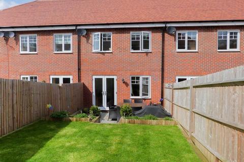 24 Soprano Way, Esher, KT10 0DG