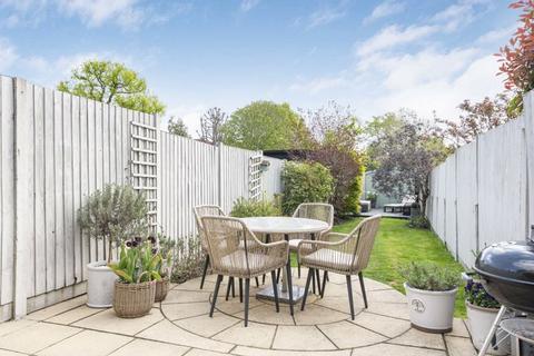 70 Birkbeck Road, Sidcup, DA14 4DW