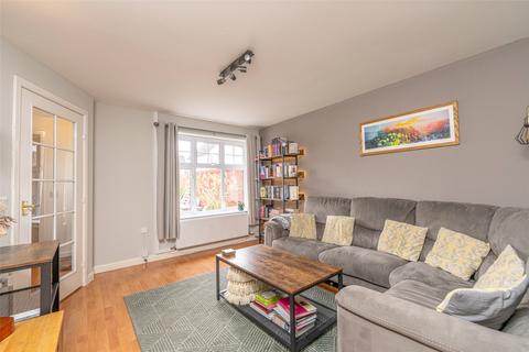 5 Granton Mill Place, Edinburgh, EH4 4UP