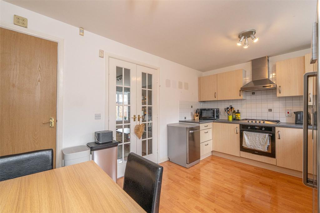 Dining Kitchen Alt