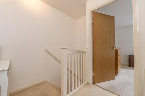 5 Granton Mill Place, Edinburgh, EH4 4UP