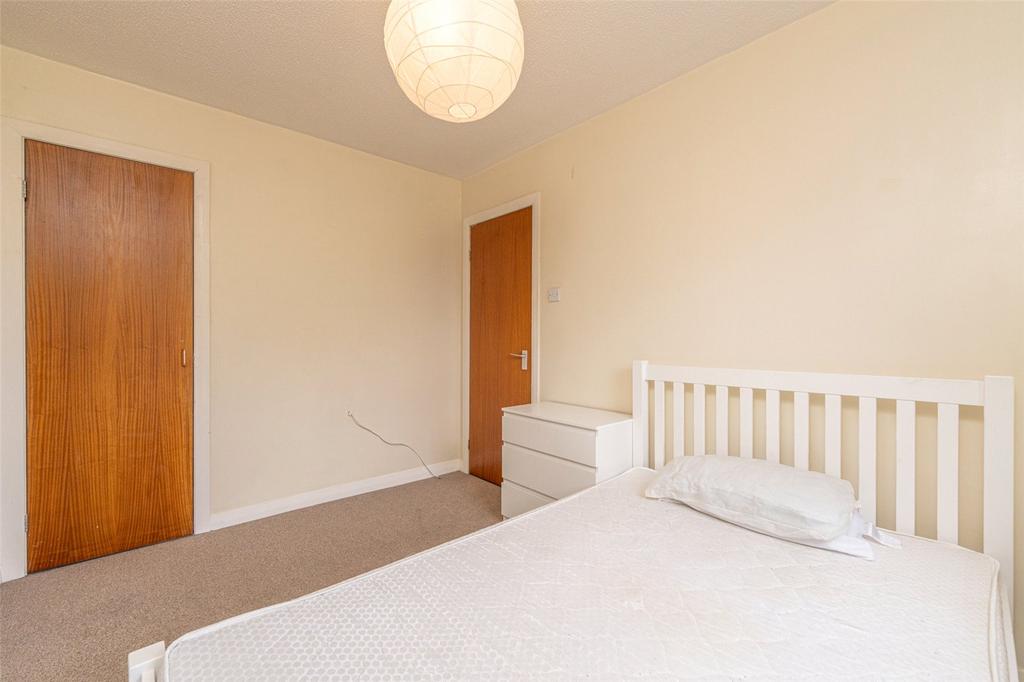 Bedroom 1 Alt
