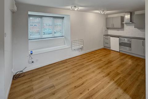 Studio to rent, St. Martins Green, Trimley St. Martin, IP11