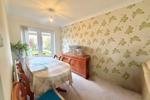 3 bedroom detached house for sale, Chevalier Grove, Milton Keynes