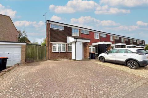 17 Birchside, Dunstable, LU6 3EH