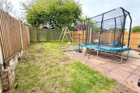 17 Birchside, Dunstable, LU6 3EH