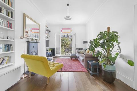61 Springdale Road, London, N16 9NT