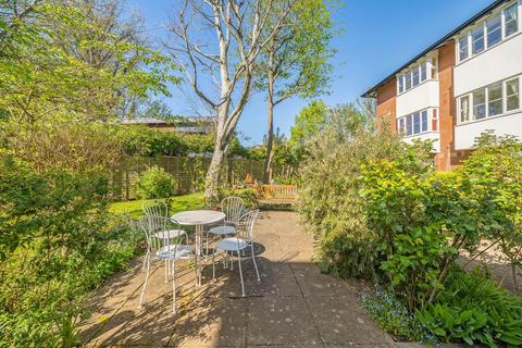 undefined, Beechwood Grove, London W3