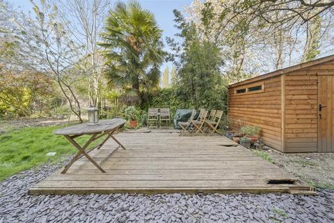 1 bedroom flat for sale, Manor Road, London