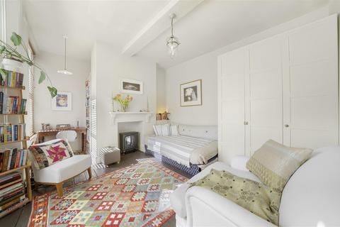 1 bedroom flat for sale, Manor Road, London