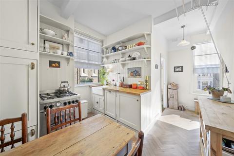 1 bedroom flat for sale, Manor Road, London
