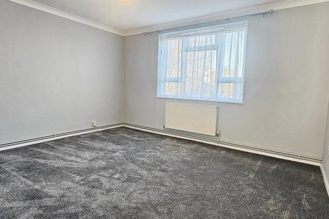 1 bedroom apartment to rent, Palewell Close, Orpington, BR5