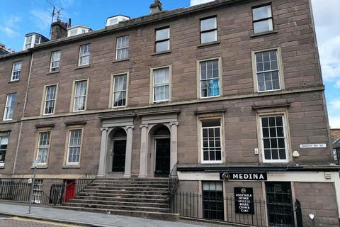 2 bedroom flat to rent, 5 South Tay Street, ,