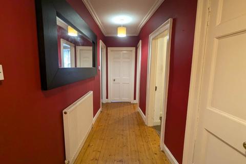 2 bedroom flat to rent, 5 South Tay Street, ,