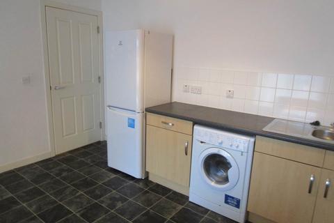 2 bedroom flat to rent, 75 Bellfield Street, ,