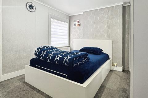 66 All Saints Road, Northfleet, Gravesend, DA11 8RN