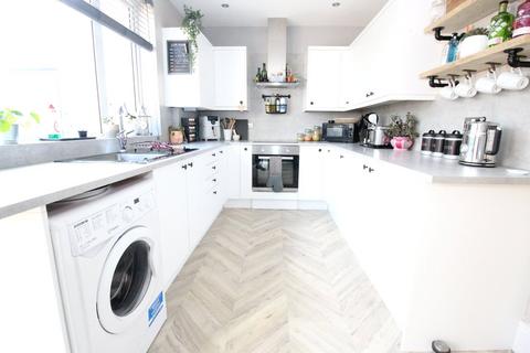 67 Avallon Way, Darwen, BB3 3JZ