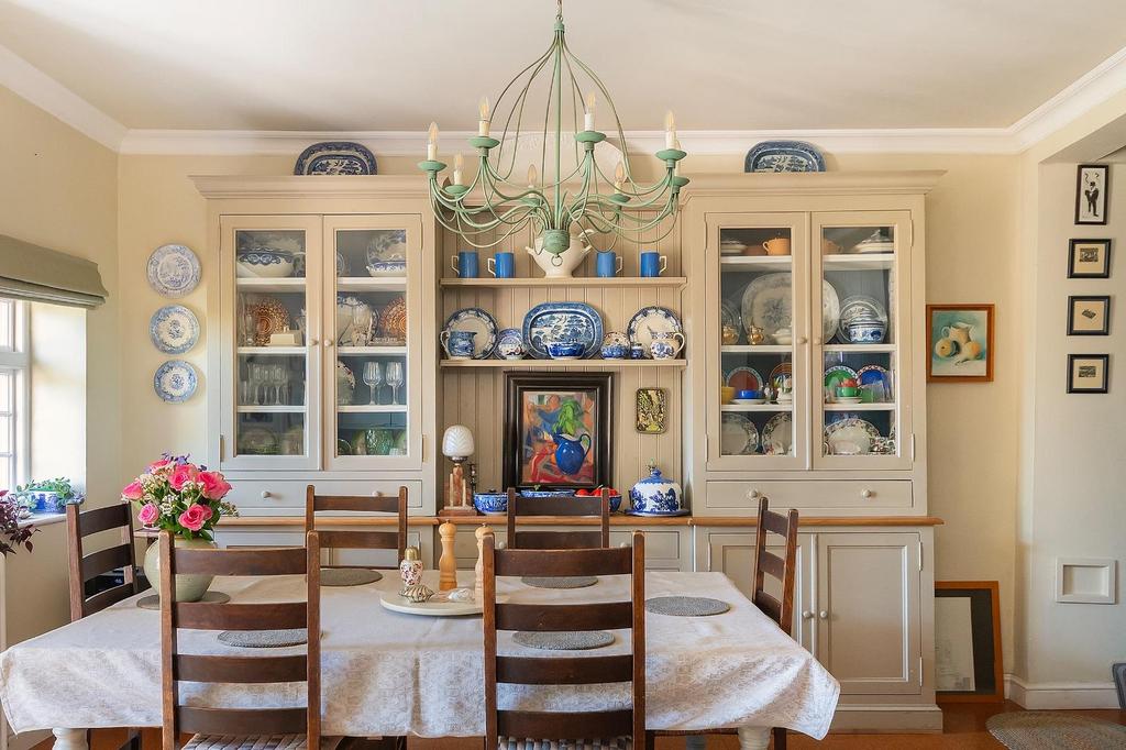 1 S2 PKN - Kitchen Diner A.jpg