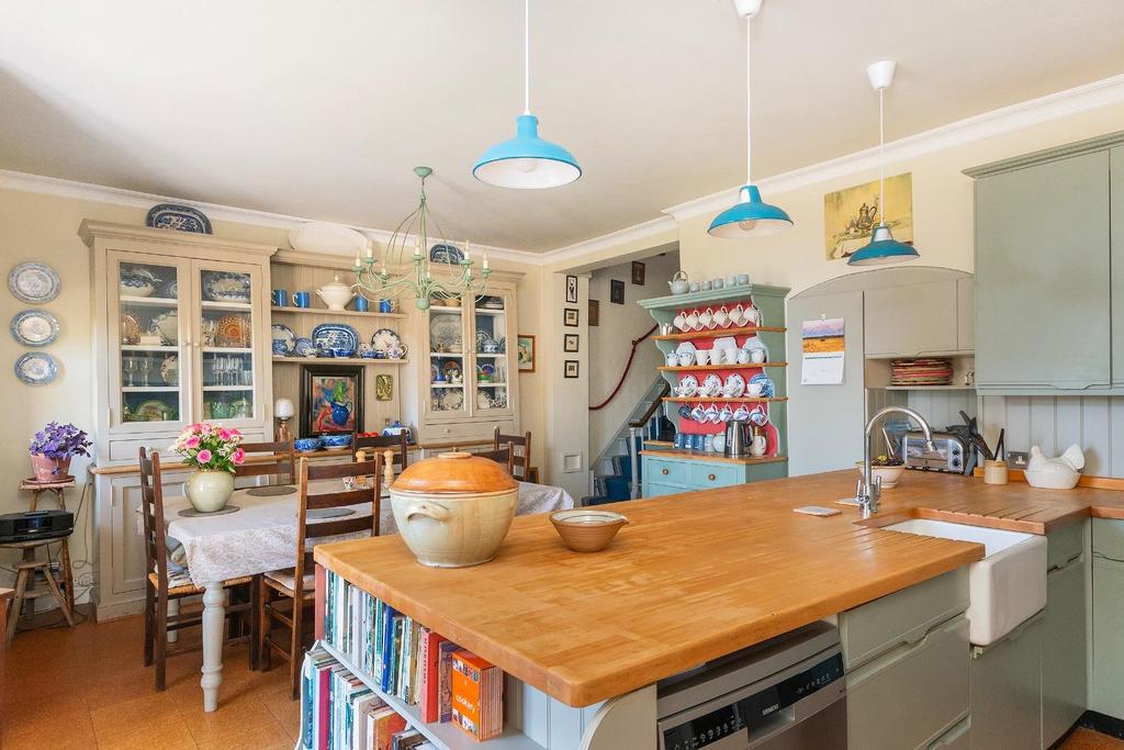 1 S2 PKN - Kitchen Diner B.jpg