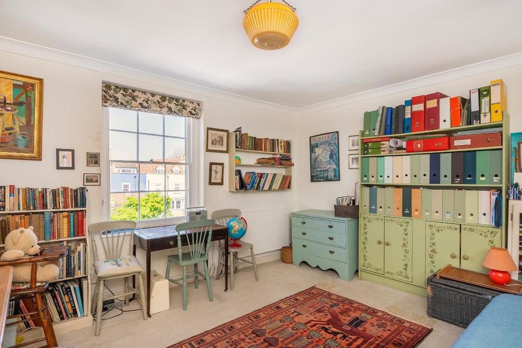 1 S2 PKN - Bedroom K.jpg