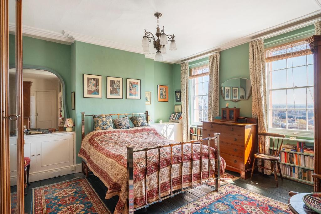 1 S2 PKN - Bedroom E.jpg