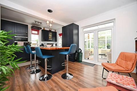 3 bedroom semi-detached house for sale, Leeds Road, Rawdon, Leeds