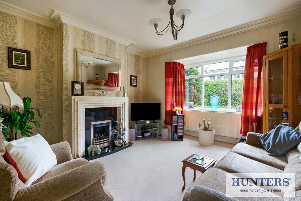 99933 5 Leeds Road Rawdon (3) - Copy low.jpg