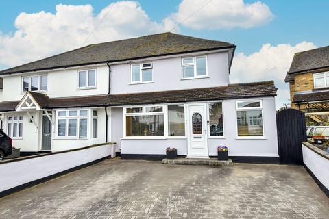 4 bedroom semi-detached house for sale, The Crescent, Abbots Langley WD5