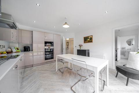 4 bedroom detached house for sale, Willow Drive, Harrogate, HG3