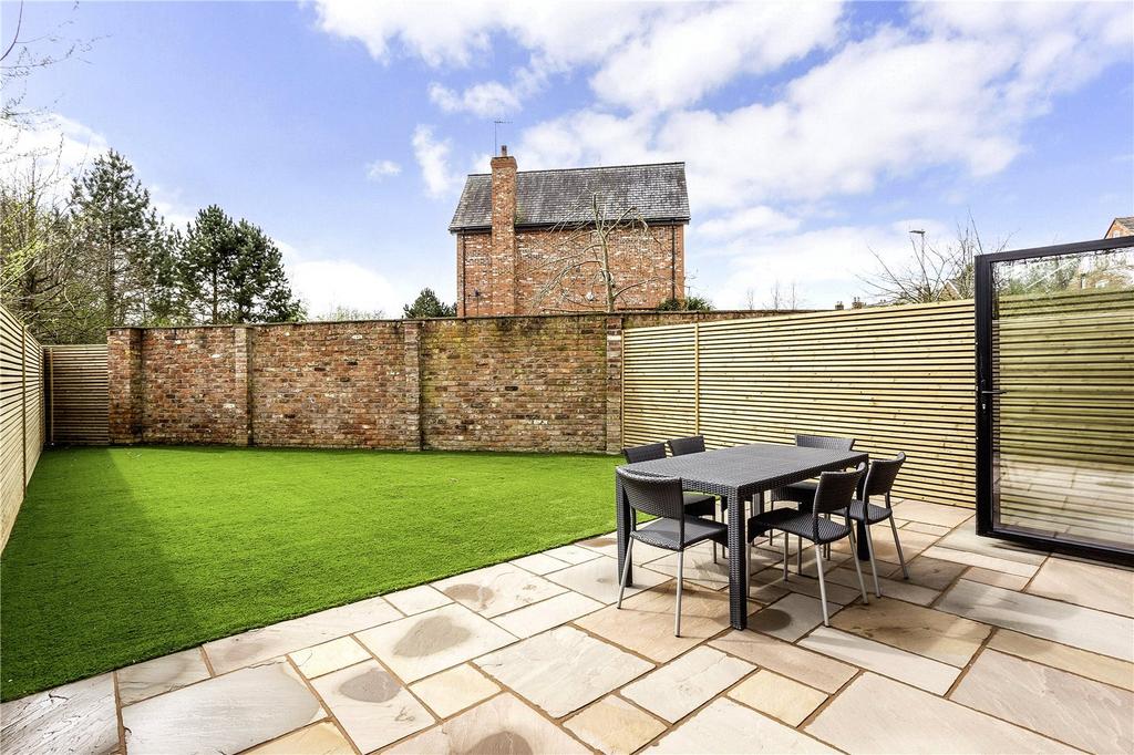 Patio/Garden