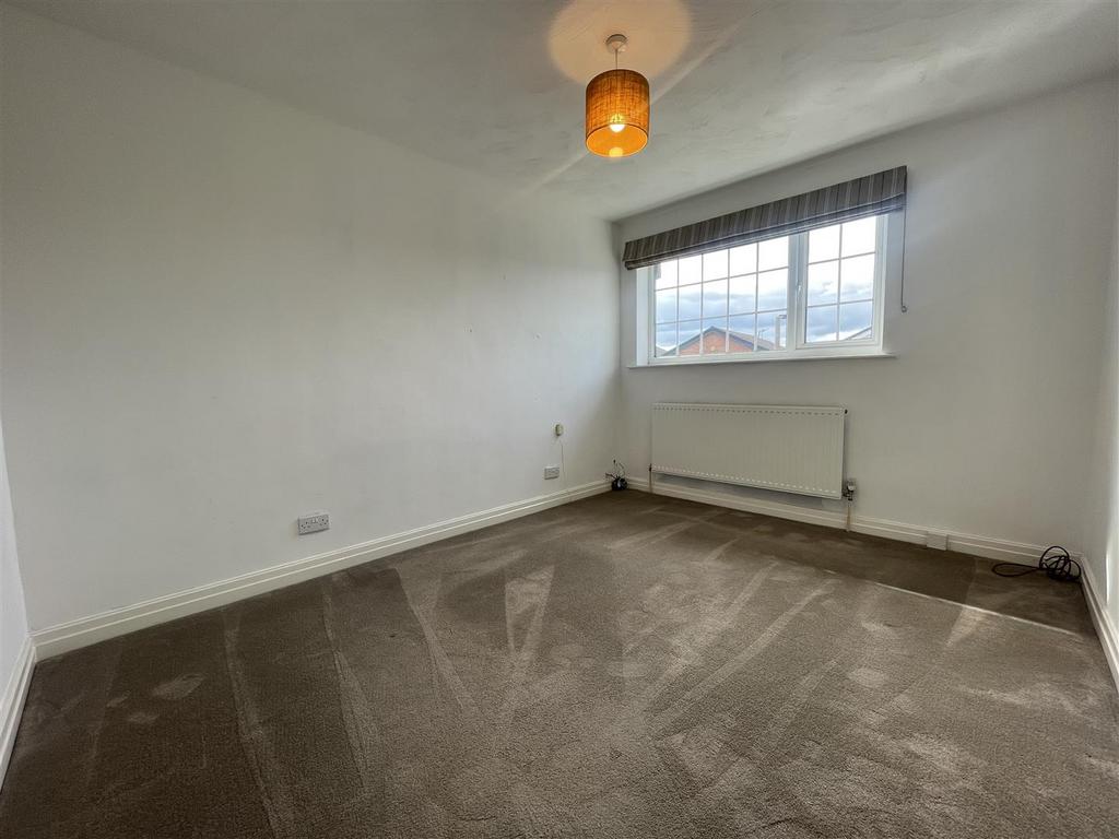 1st Bedroom.jpeg