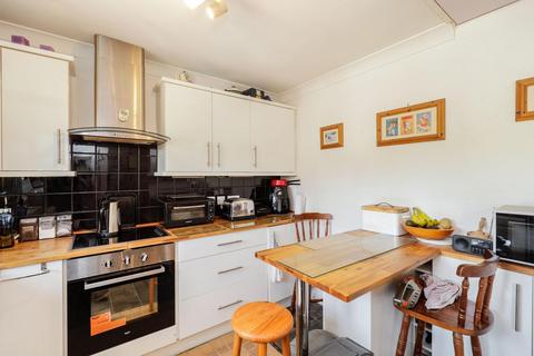 undefined, Oakdale Glen, Harrogate, HG1 2JY