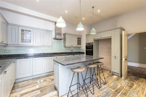 2 Merton Hall Road, London, SW19 3PP