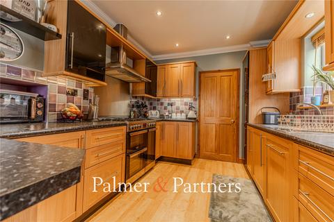31 Caithness Close, Ipswich, IP4 3ET