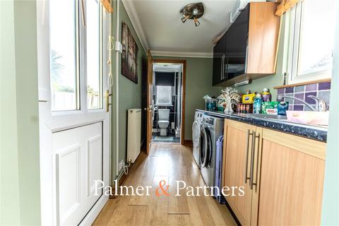 31 Caithness Close, Ipswich, IP4 3ET