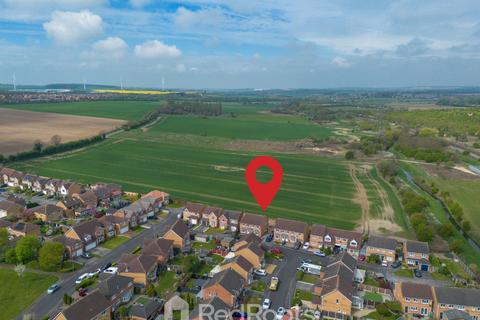 3 bedroom semi-detached house for sale, Adwick Le Street, Doncaster DN6