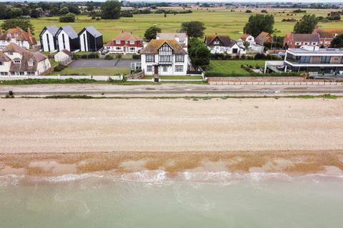 undefined, Coast Road, Littlestone, New Romney, Kent, TN28