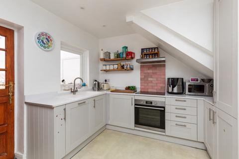 35 Pound Lane, Upper Beeding, Steyning, BN44 3JB
