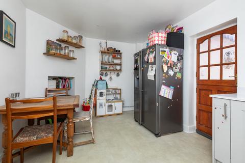 35 Pound Lane, Upper Beeding, Steyning, BN44 3JB