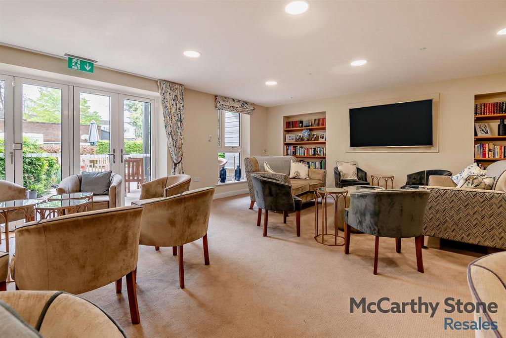 Homeowners Lounge